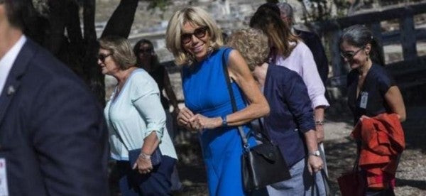 Μπριζίτ Μακρόν: Τι λέει στους Γάλλους για τους Ελληνες μετά την επίσκεψη (βίντεο)